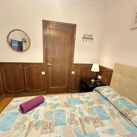 Alojamiento Nuevo Balmes Barcelona Exterior foto